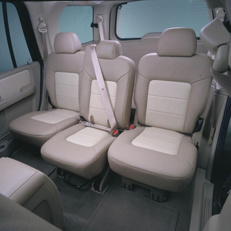  Ford Expedition 2003 года  (фото 143 из 169)